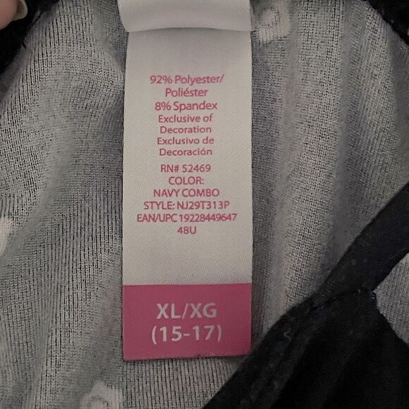 NWOT! Juniors No Boundaries Adjustable Halter Dress. Size XL (15-17). - Picture 4 of 5